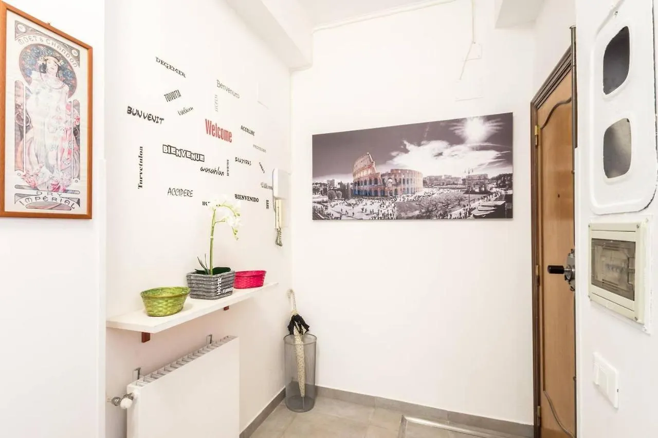 아파트 Romekindhome - Vatican - 3 Bedrooms With Private Bathrooms And Balconies
